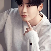 Lee Jong Suk "S"