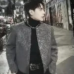 Q.hùng