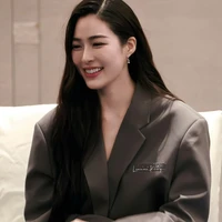 LingLing Sirilak Kwong[cô]