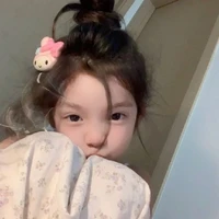 Ánh Tuyết_hồi nhỏ