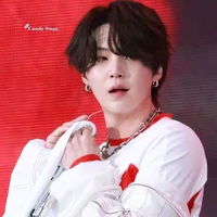 Yoongi(hắn)