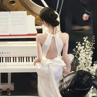 Mẹ Hạ Nguyệt