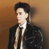 Lê Quang Hùng (Maste
rD)