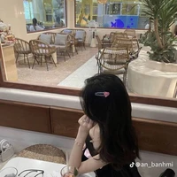 Lida ( bạn Mina) 