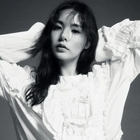 Min Hyo Rin /cô/