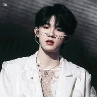 Tô Tân Hạo(y)