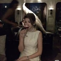 Hoàng Thùy Dương