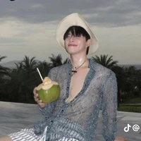 HUỲNH HOÀNG HÙNG