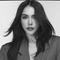 Charlotte Austin(nàng)