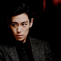 Choi Seung Hyun (Top)