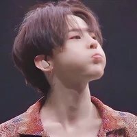 Tác giả ngựa bà