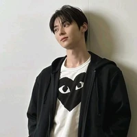 Hwang Minhyun