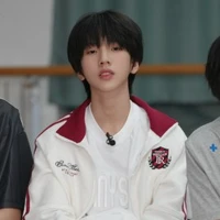 Nhiếp Vĩ Thần