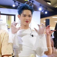 Pháp Kiều-xà nữ