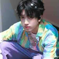 ✮𝓱𝓮𝓷𝓻𝔂_💝