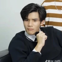 nhỏ này ghiền WE