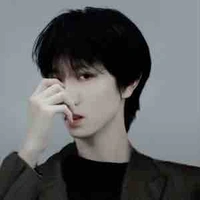 Đồng Vũ Khôn_@𝙠𝙪𝙣.𝙩𝙤𝙣𝙜𝙮𝙪