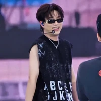 Trần Đăng Dương [ anh cả ]