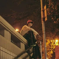 Tả hàng ( y 🥟)