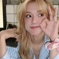 nguyễn hoàng yến ( chip )