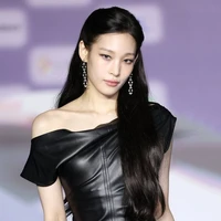 Moon Seo Yoon (Annie Moon)