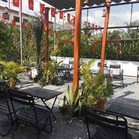 All( trừ ai thì trừ )