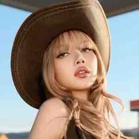 Lalisa Manoban - Cô