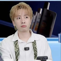 Hào alpha