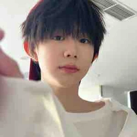 Trần Dịch Hằng _ cậu