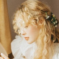 Cleopatra Black/Rowle