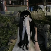 LINH TRANG
