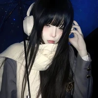 Yuriko(người bán truyện) 