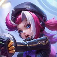Bonnie (em gái)