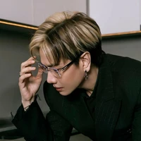 Hoàng Kim Long - Lou Hoàng