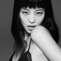 Kim Jennie [ em]