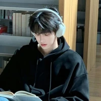 Châu Hoàng Gia Bảo