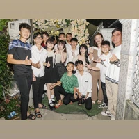 cả Team 