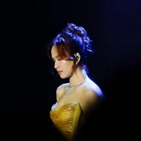Ái Phương-Cô