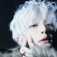 Trần Gia Nguyên( nam 9)