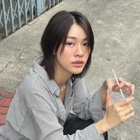 Emi ( cô )