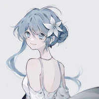 Trần Ánh Hi_mẹ em/Omega