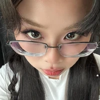 Trần Thị Phương Thảo [ 52Hz ]