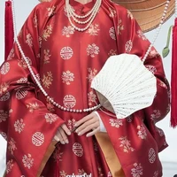 mẹ hắn
