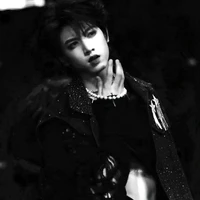 Trương Quế Nguyên_bạn anh