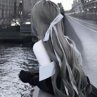 Lưu Diệu Hồng_Chị họ