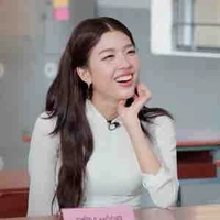 Nguyễn Lê Diễm Hằng(moon)