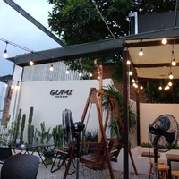 con nuôi của englot