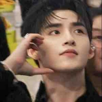 Huỳnh Hoàng Hùng(Hùng Huỳnh)