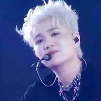 Hoàng Đức Duy(captain boy)