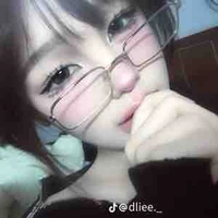 Thùy Mai(mẹ chị)